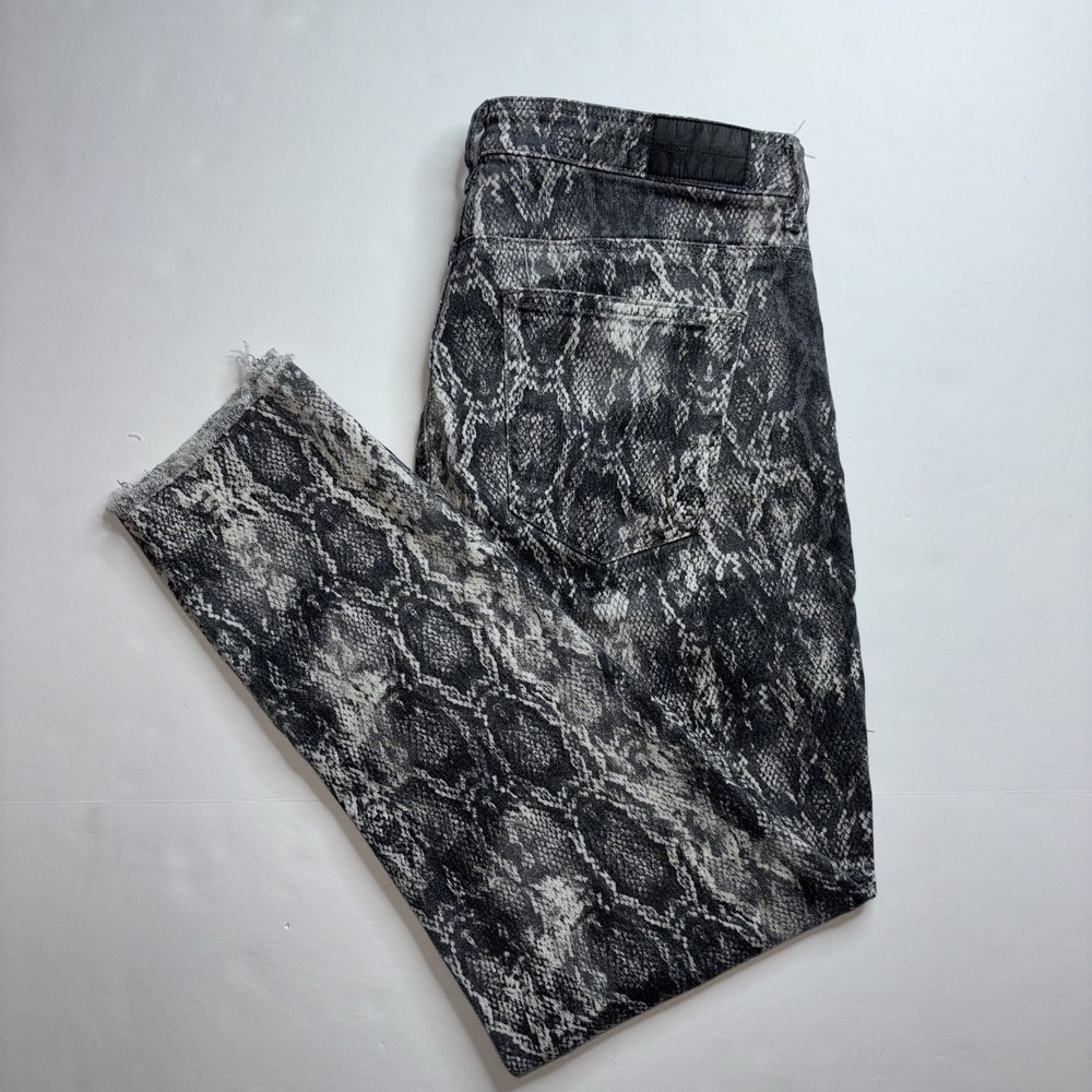 Zara Z1975 High Rise Denim Snakeskin Print Jeans Women's Size 10 Raw Hem 26"